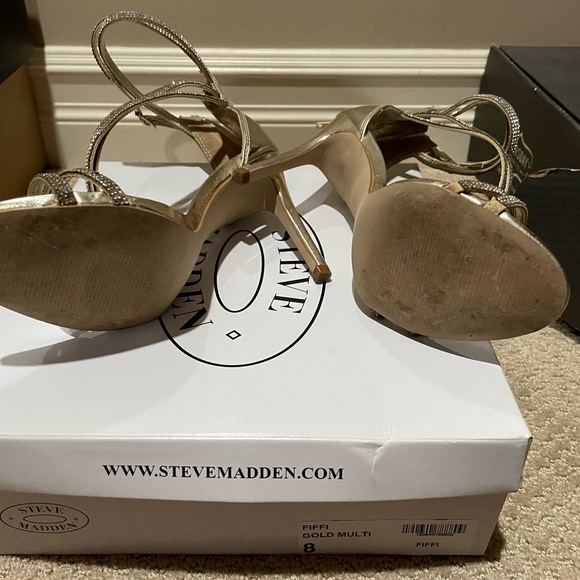 Steve Madden heels - Picture 3 of 3